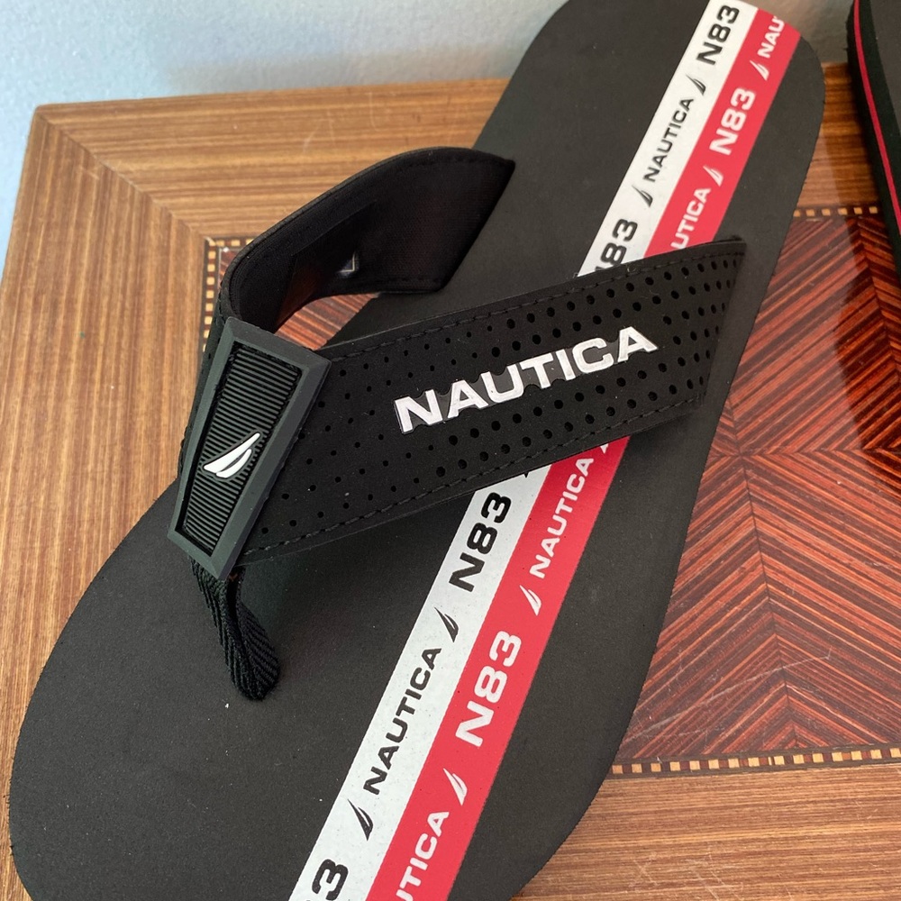 Nautica sandals - Picture 2 of 3